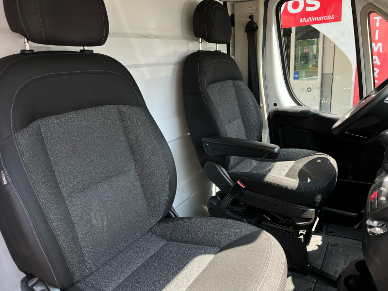 Dodge Comerciales ProMaster Chasis Cabina 2 pts. 3500, larga 3.97m, V6, 3.6l, TA 2020